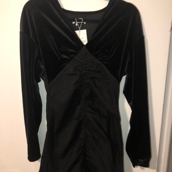 Low-Cut Ruched Dress - Picture 1 of 6